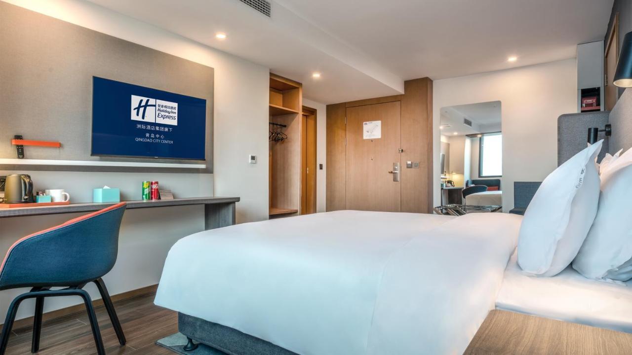 Holiday Inn Express Qingdao City Center By Ihg Eksteriør billede