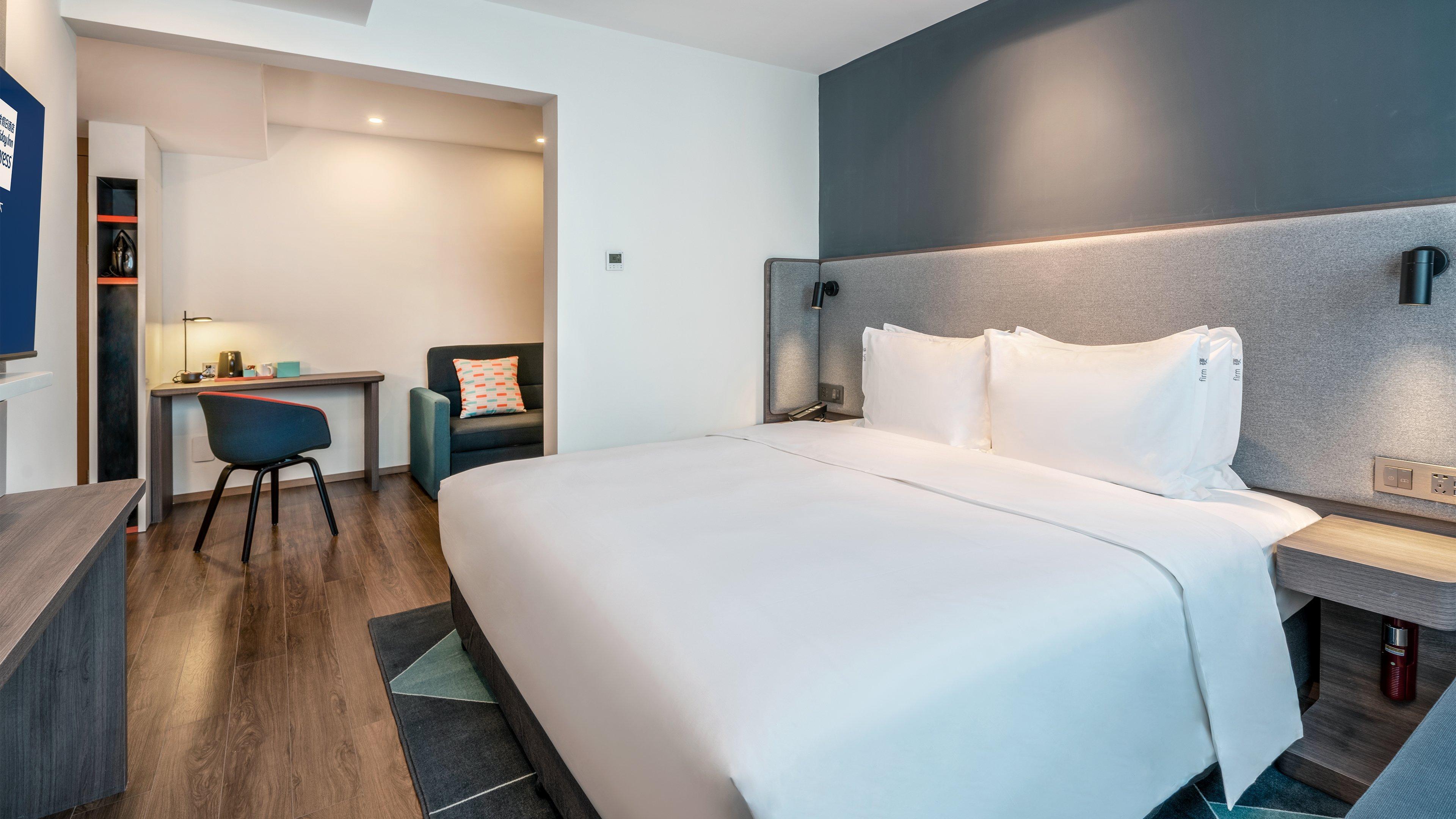 Holiday Inn Express Qingdao City Center By Ihg Eksteriør billede