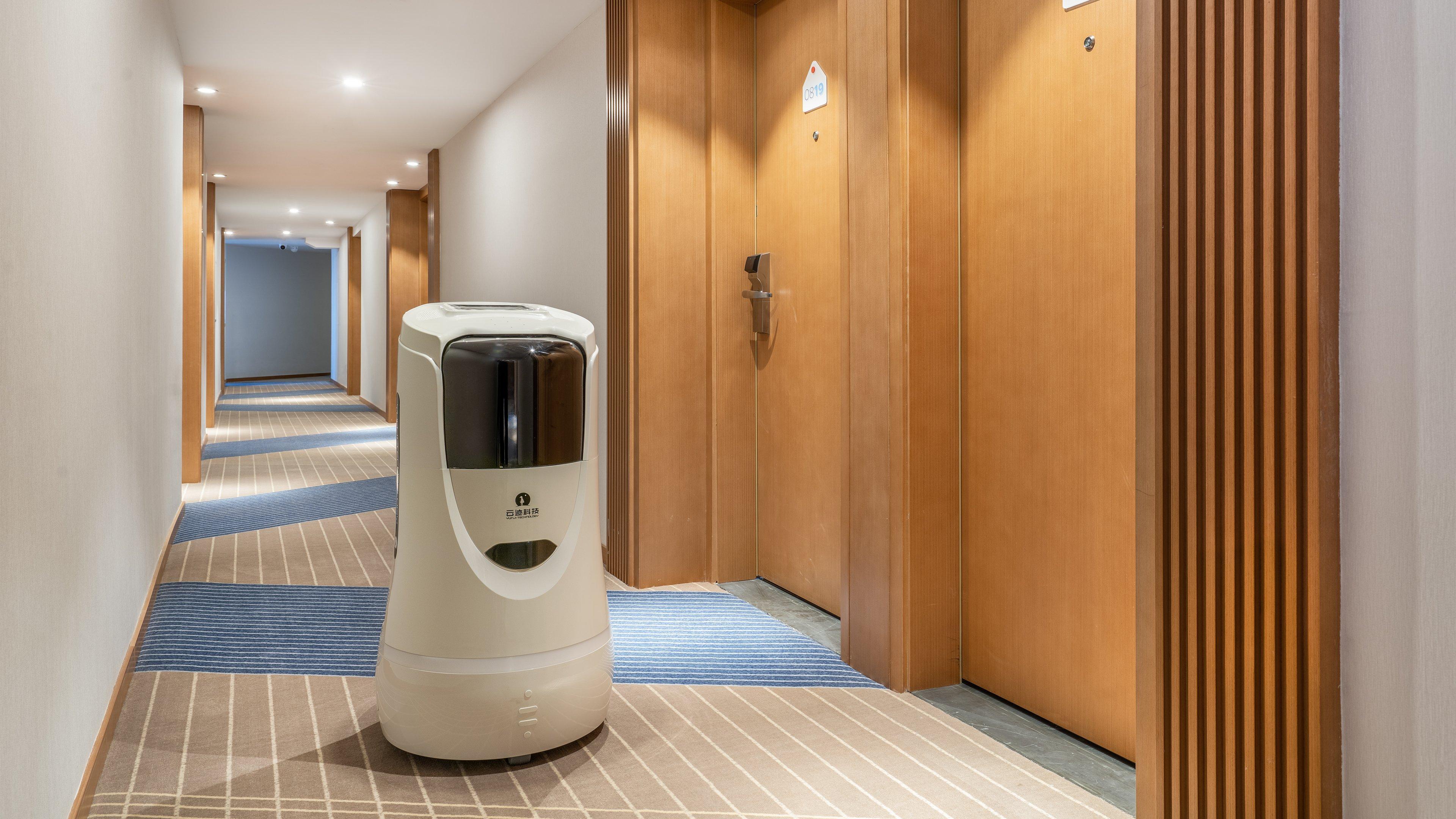 Holiday Inn Express Qingdao City Center By Ihg Eksteriør billede