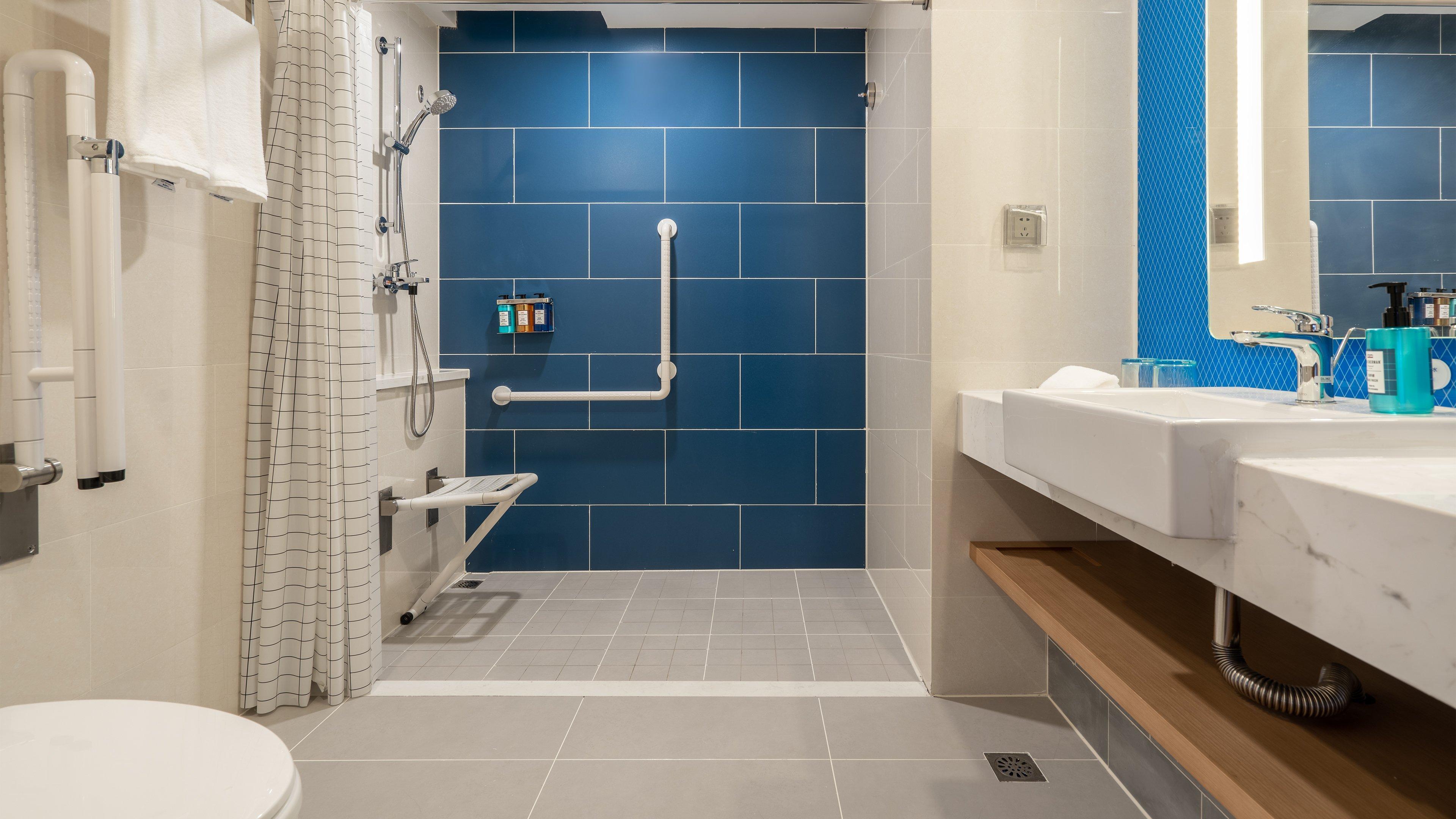 Holiday Inn Express Qingdao City Center By Ihg Eksteriør billede